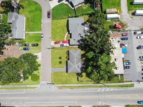 6348 Garette Drive, Jacksonville FL - photo 22 of 24