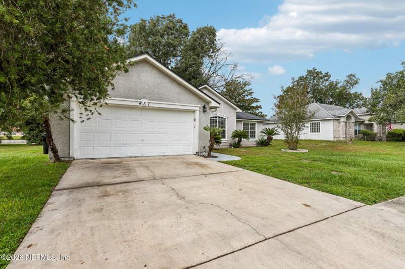 4 bedroom Single Family Residence at 451 Summit Drive, Olde Sutton Forest, Orange Park — photo 4