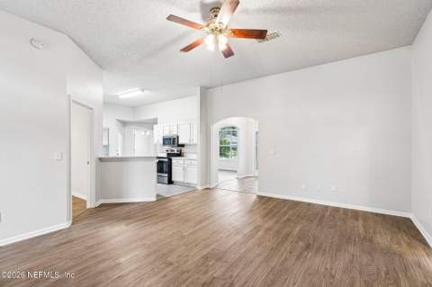 451 Summit Drive, Orange Park FL - photo 9 of 39