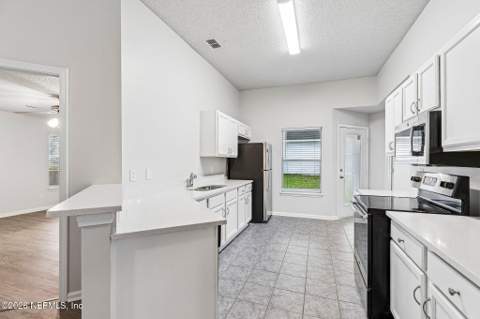 451 Summit Drive, Orange Park FL - photo 12 of 39
