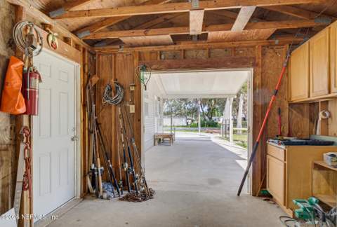 139 Waterside Avenue, Satsuma FL - photo 10 of 52