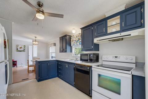 139 Waterside Avenue, Satsuma FL - photo 22 of 52
