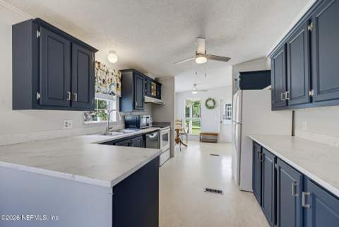139 Waterside Avenue, Satsuma FL - photo 24 of 52