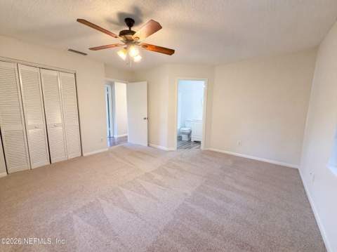 7023 Shindler Drive, Jacksonville FL - photo 7 of 23