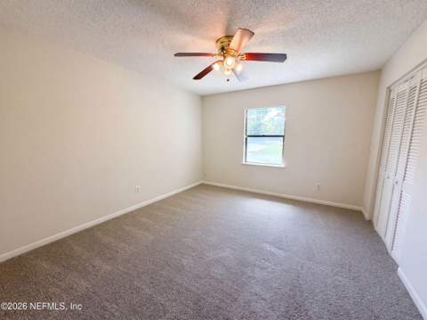 7023 Shindler Drive, Jacksonville FL - photo 8 of 23