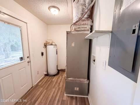 7023 Shindler Drive, Jacksonville FL - photo 20 of 23