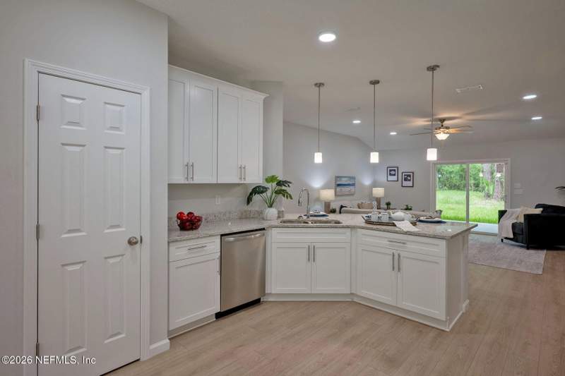 4 bedroom Single Family Residence at 16243 N Main Street, Oceanway, Jacksonville — photo 5