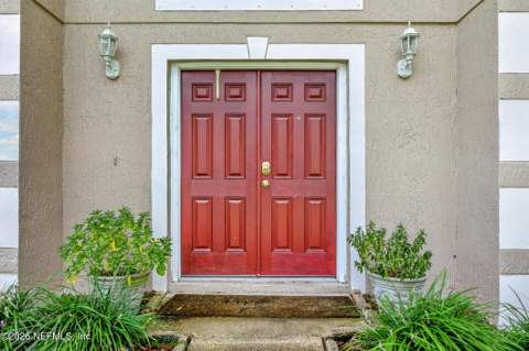 12388 Hickory Forest Road, Jacksonville FL - photo 7 of 58