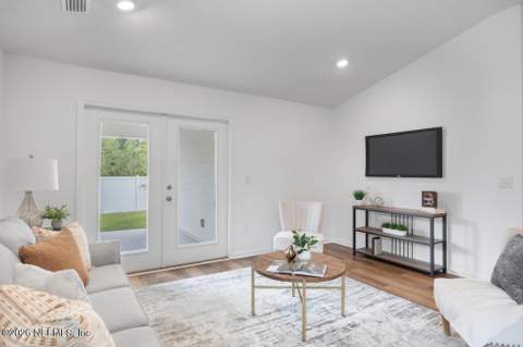 3251 Loblolly Pine Court, Middleburg FL - photo 8 of 36