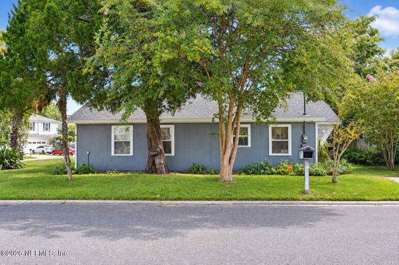 3 bedroom Single Family Residence at 199 Main Street, Atlantic Beach West, Atlantic Beach — photo 2