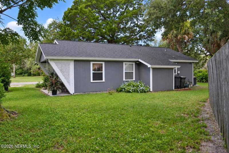 3 bedroom Single Family Residence at 199 Main Street, Atlantic Beach West, Atlantic Beach — photo 3