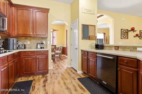 9331 Garden Overlook Lane, Jacksonville FL - photo 12 of 26