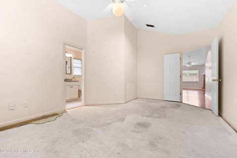 9633 E Pritmore Road, Jacksonville FL - photo 13 of 25