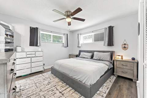 2704 Devonwood Road, Jacksonville FL - photo 13 of 28