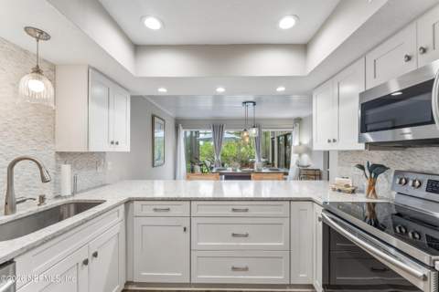 10017 Sawgrass Drive, Ponte Vedra Beach FL - photo 14 of 34