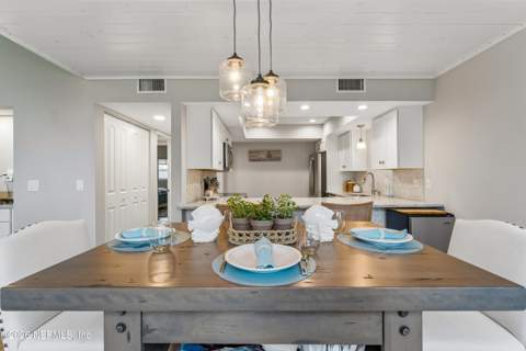 10017 Sawgrass Drive, Ponte Vedra Beach FL - photo 15 of 34