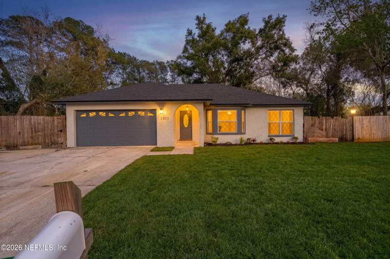 3 bedroom Single Family Residence at 1311 Elk, Bellair, Orange Park — photo 2