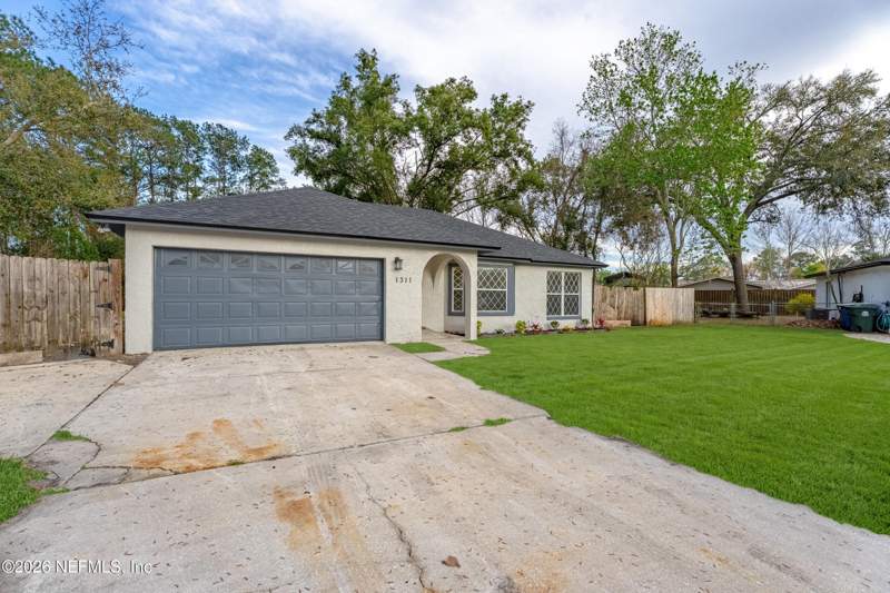 3 bedroom Single Family Residence at 1311 Elk, Bellair, Orange Park — photo 3