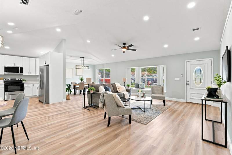 3 bedroom Single Family Residence at 1311 Elk, Bellair, Orange Park — photo 5