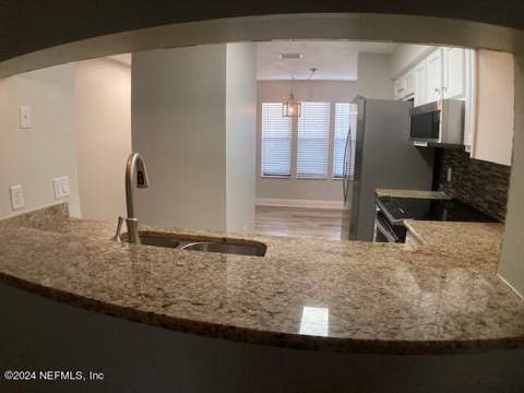 5615 San Juan Avenue #310, Jacksonville FL - photo 11 of 57