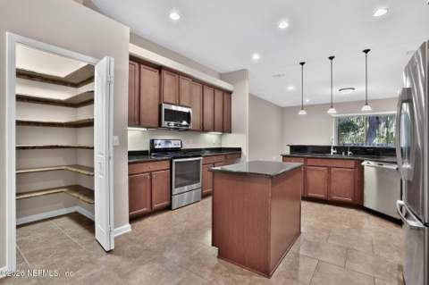 796 Reflection Cove Road, Jacksonville FL - photo 17 of 58