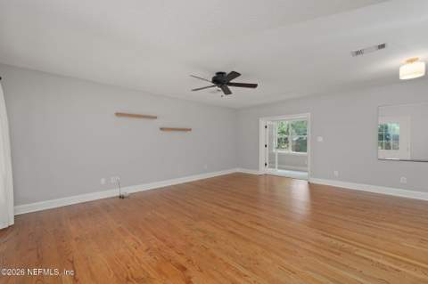 3721 Via De La Reina, Jacksonville FL - photo 8 of 36