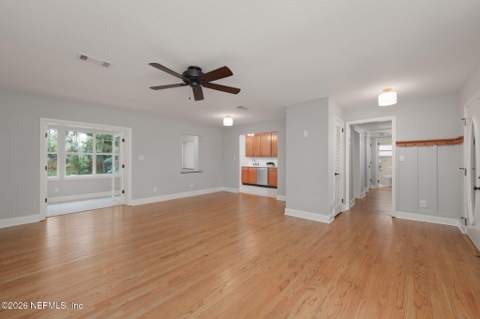 3721 Via De La Reina, Jacksonville FL - photo 7 of 36