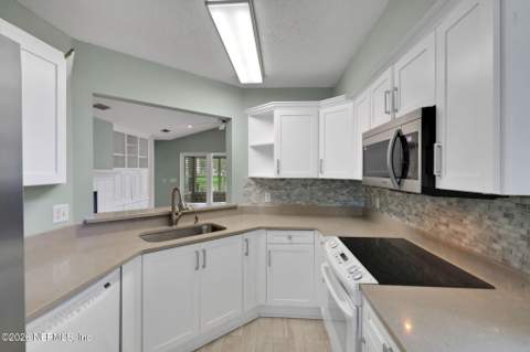 109 Bay Hill Court, Ponte Vedra Beach FL - photo 11 of 37