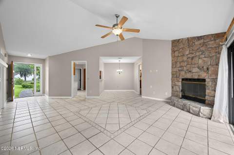11548 Ashley Manor Way, Jacksonville FL - photo 8 of 87