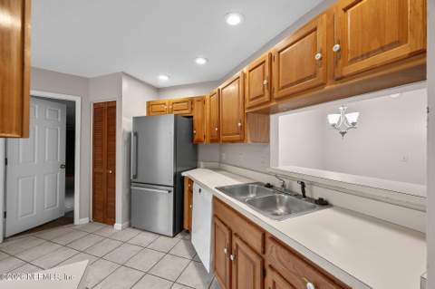 11548 Ashley Manor Way, Jacksonville FL - photo 14 of 87