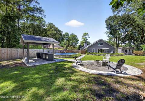 10397 Arrow Lakes Court, Jacksonville FL - photo 20 of 34