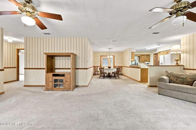 3 bedroom Single Family Residence at 2412 Husson Avenue, Rolling Hills, Palatka — photo 3