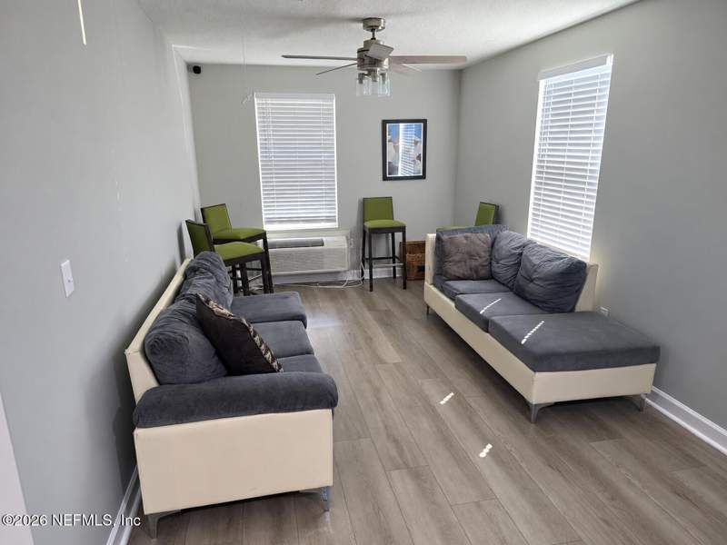 6 bedroom Single Family Residence at 421 W 23rd Street, Springfield Nw Port, Jacksonville — photo 3