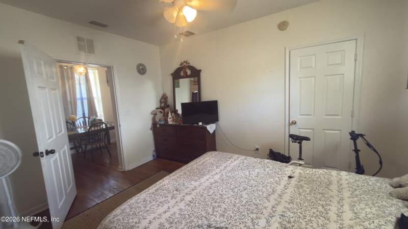 4 bedroom Single Family Residence at 1065 Scriven Street, Hendersonville, Jacksonville — photo 3