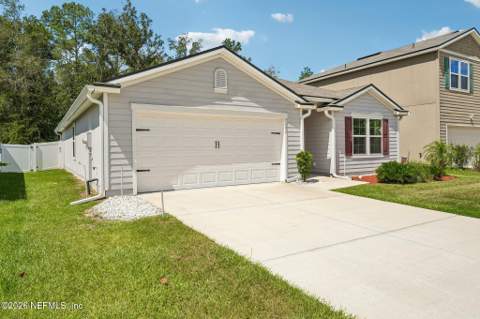 2486 Oak Stream Drive, Green Cove Springs FL - photo 6 of 49