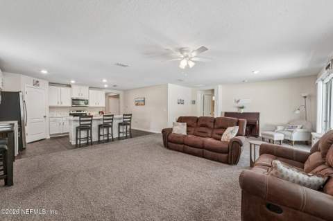 2486 Oak Stream Drive, Green Cove Springs FL - photo 15 of 49