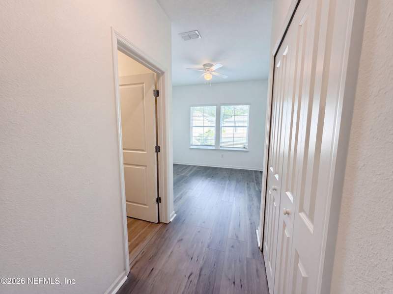 4 bedroom Single Family Residence at 7233 Calamint Avenue, Highland Chase, Jacksonville — photo 4