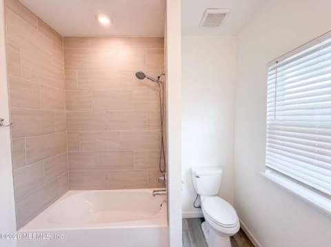 7233 Calamint Avenue, Jacksonville FL - photo 14 of 21