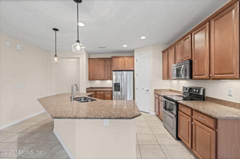 131 Old Carriage Court, Jacksonville FL - photo 14 of 55