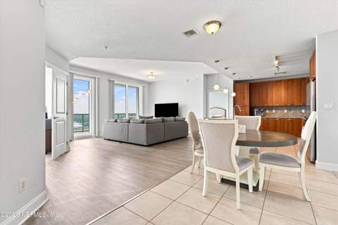 1431 Riverplace Boulevard #3006, Jacksonville FL - photo 7 of 40
