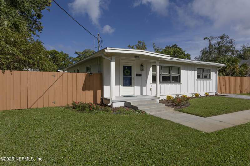 3 bedroom Single Family Residence at 469 Skate Road, Royal Palms, Atlantic Beach — photo 3