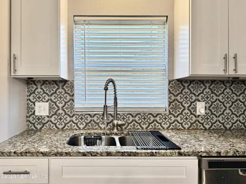 7663 Falcon Street, Jacksonville FL - photo 14 of 40