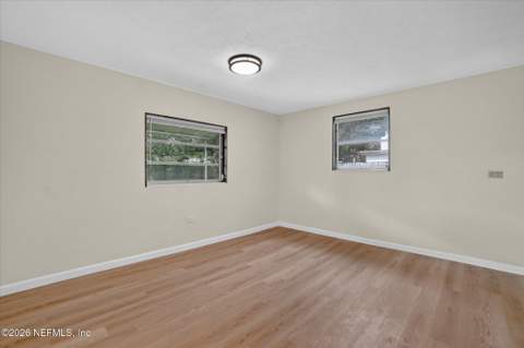 4748 Beverly Circle, Jacksonville FL - photo 17 of 27