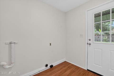 4748 Beverly Circle, Jacksonville FL - photo 19 of 27