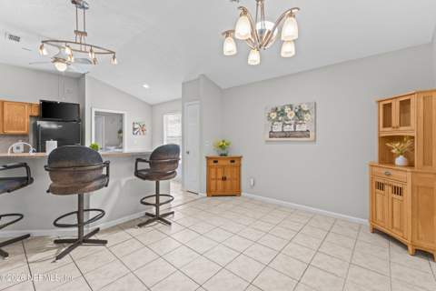 9109 Mountaintop Court, Jacksonville FL - photo 16 of 44