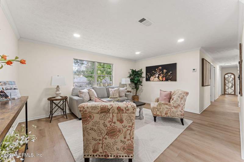 4 bedroom Single Family Residence at 1563 Larhaz Court, Grove Park, Orange Park — photo 3