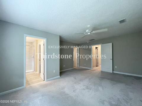 10312 Benson Lake Drive, Jacksonville FL - photo 15 of 39