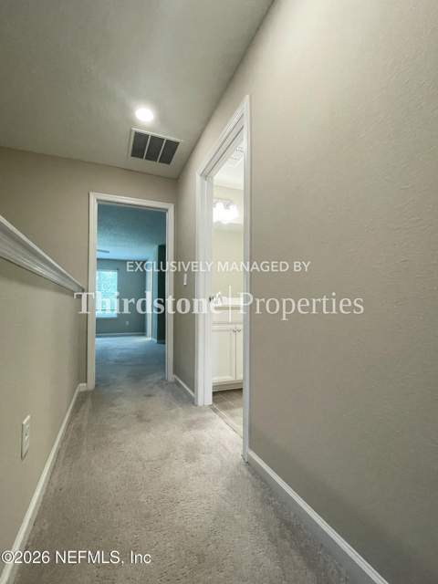 10312 Benson Lake Drive, Jacksonville FL - photo 18 of 39