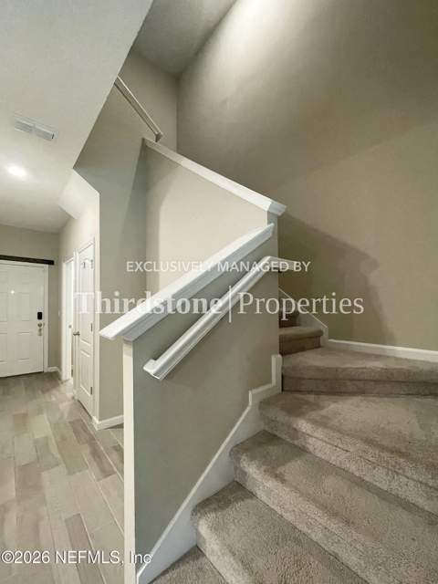 10312 Benson Lake Drive, Jacksonville FL - photo 13 of 39