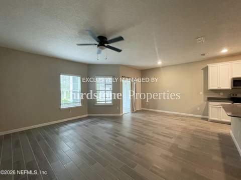 10312 Benson Lake Drive, Jacksonville FL - photo 11 of 39